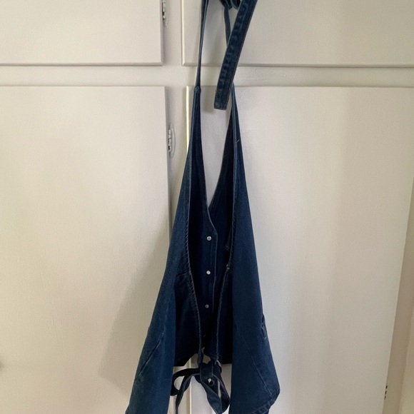 Lioness Hills Halter Top - Picture 4 of 5